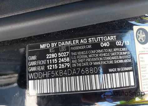 2013 Mercedes-Benz E 350 z USA, uszkodzony, nr VIN WDDHF5KB4DA768809